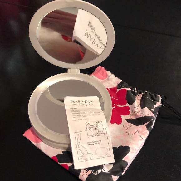 Mary Kay Lighted Makeup Dual Mirror